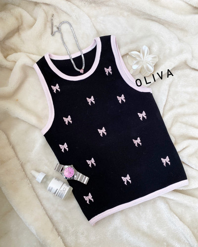 کراپ حلقه ای مشکی پاپیون