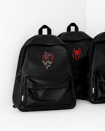 کوله چرم قلب و مار مشکی